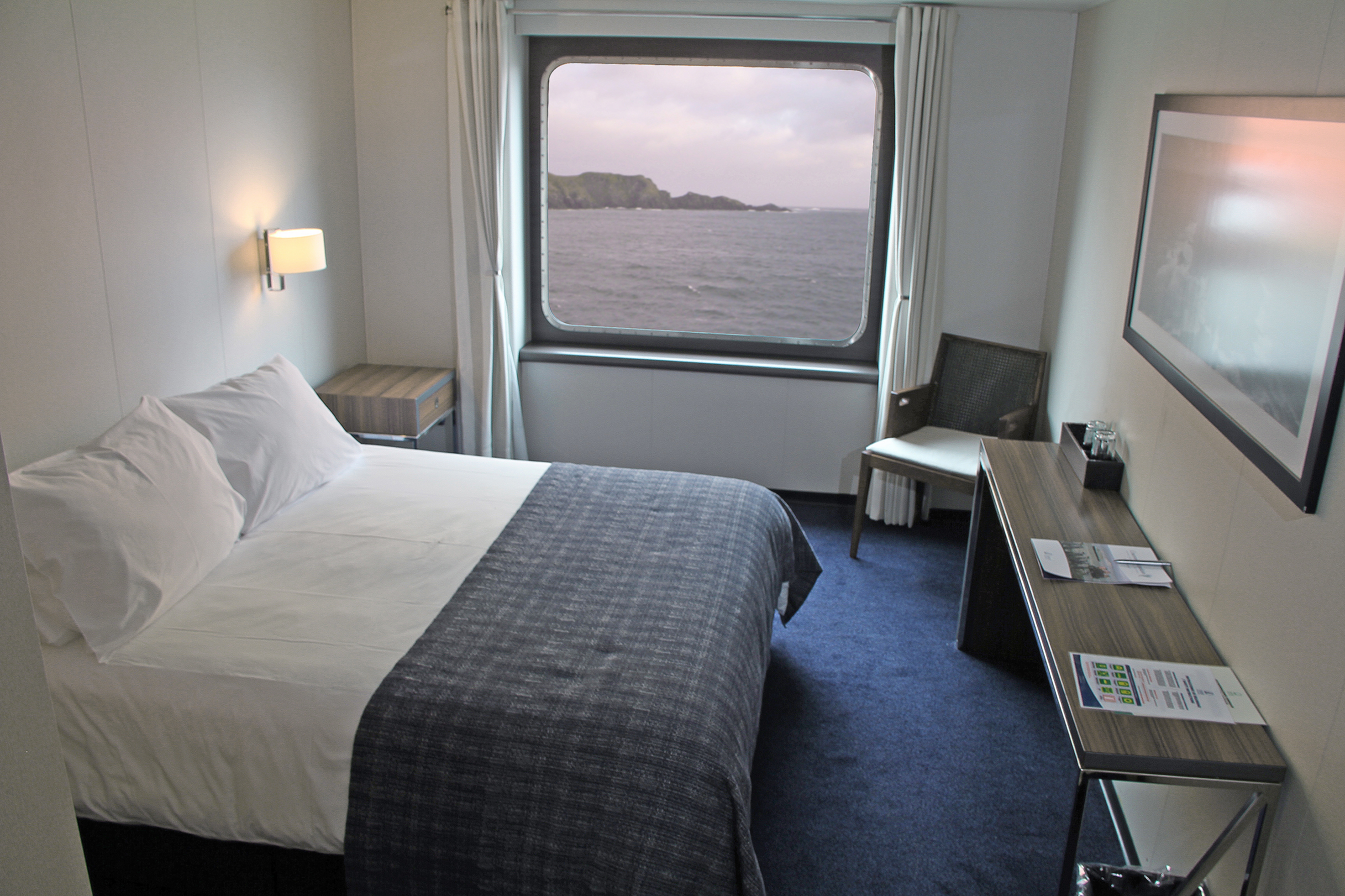 Australis Stella Australis Cabin a-mat1.jpg